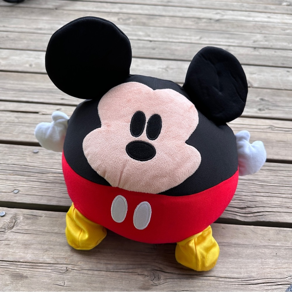 Walt Disney World Authentic Mickey Bean Bag Plush